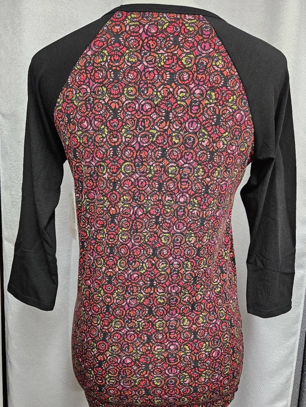 LuLaRoe XXS Randy T Black Top with Red, Pink & Yellow Floral Swirls - Picture 4 of 7
